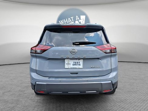 Used 2024 Nissan Rogue SL w/ SL Premium Package AWD/4WD image 5