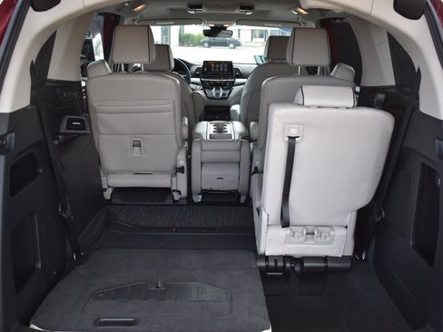 Used 2025 Honda Odyssey Touring image 21