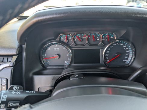 Used 2019 Chevrolet Tahoe LT w/ RST Edition image 16