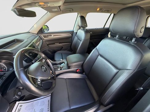 Used 2019 Volkswagen Atlas SE w/ Panoramic Sunroof Package AWD/4WD image 13