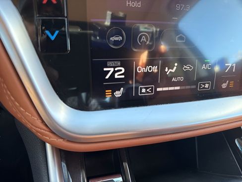 Used 2022 Subaru Legacy Touring XT w/ Popular Package #3 image 23