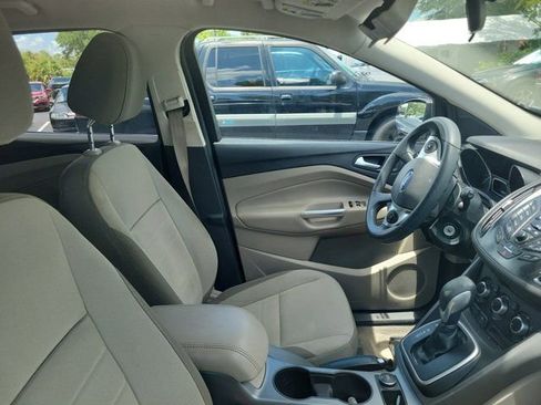 Used 2014 Ford Escape SE AWD/4WD image 2