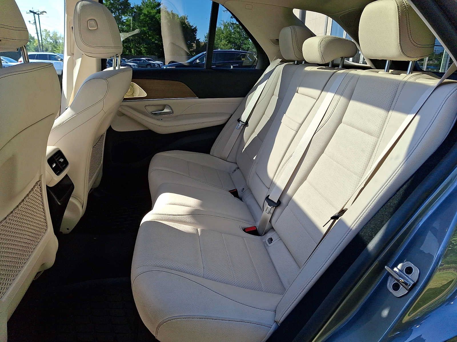 Used 2022 Mercedes-Benz GLE 350 4MATIC image 8