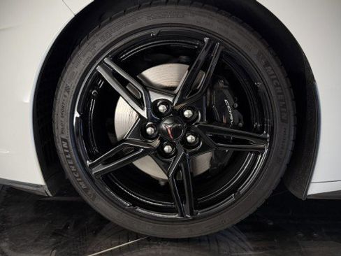 Used 2023 Chevrolet Corvette Stingray Premium Cpe w/ Z51 Performance Package image 31