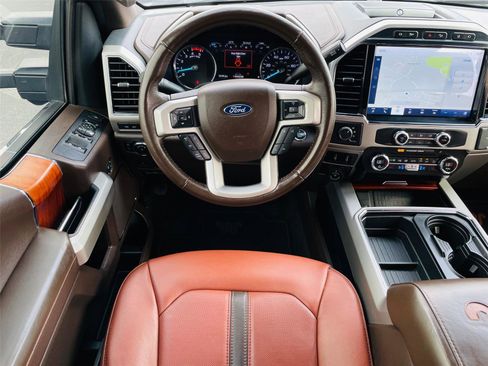 Used 2022 Ford F350 King Ranch w/ King Ranch Ultimate Package AWD/4WD image 36