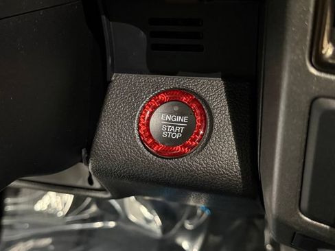 Used 2018 Ford F150 Raptor w/ Equipment Group 802A Luxury AWD/4WD image 18