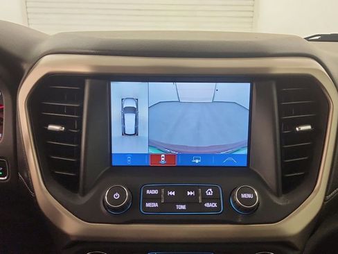Used 2017 GMC Acadia Denali w/ Technology Package image 32