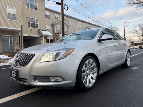 Used 2011 Buick Regal CXL Turbo w/ TO7 Preferred Equipment Group image 2