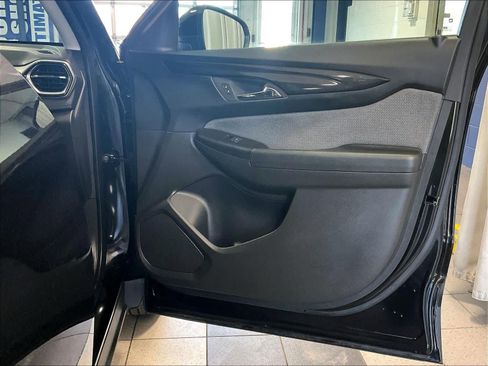 Used 2025 Chevrolet TrailBlazer LT image 12