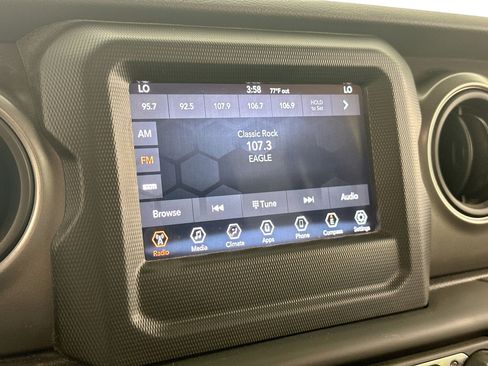 Used 2023 Jeep Wrangler Unlimited Sport AWD/4WD image 14
