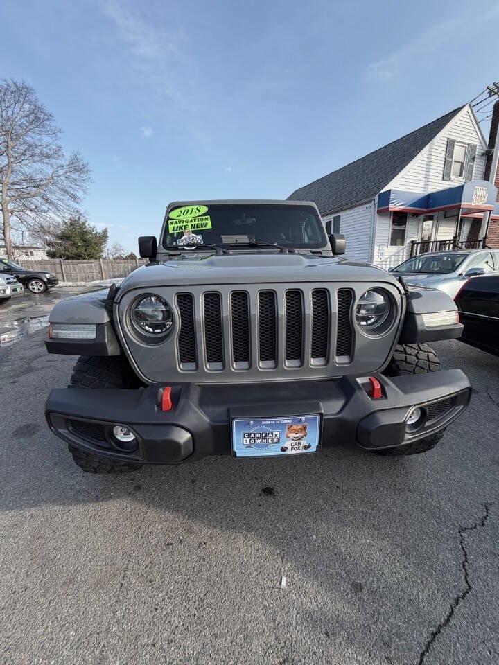 Used 2018 Jeep Wrangler Unlimited Rubicon w/ Dual Top Group AWD/4WD image 7