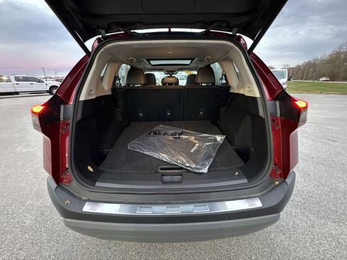 Used 2022 Nissan Rogue SV w/ SV Premium Package image 20