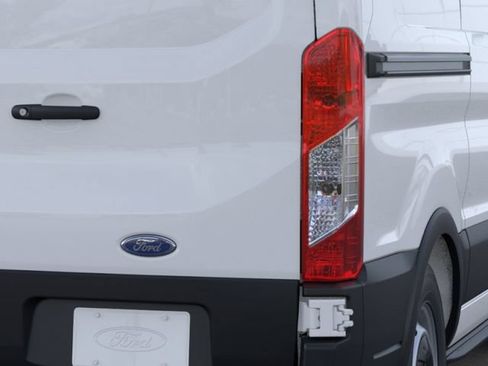 New 2025 Ford Transit 150 Low Roof RWD image 26
