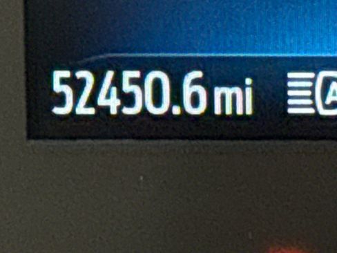 Used 2022 Ford F150 XLT image 40