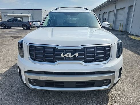 Used 2024 Kia Telluride SX Prestige image 1