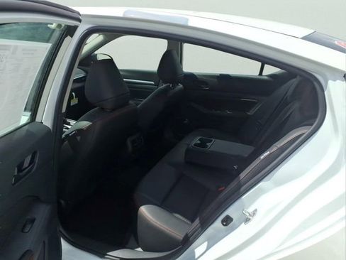 New 2026 Nissan Altima 2.5 SR FWD image 29