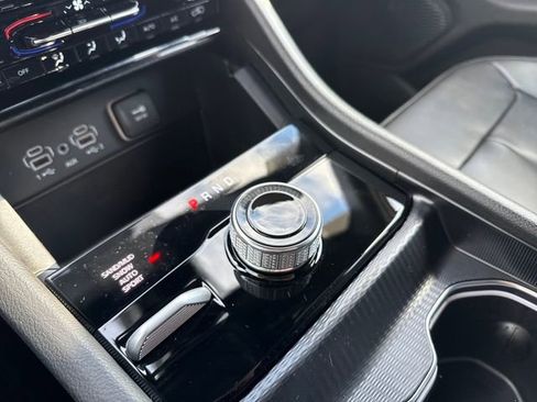 New 2025 Jeep Grand Cherokee Limited image 26