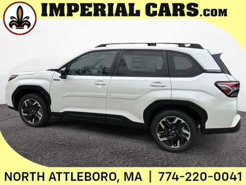 New 2025 Subaru Forester Premium image 10