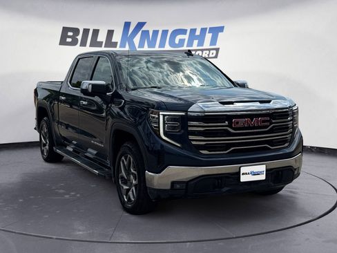 Used 2022 GMC Sierra 1500 SLT w/ SLT Premium Package image 7