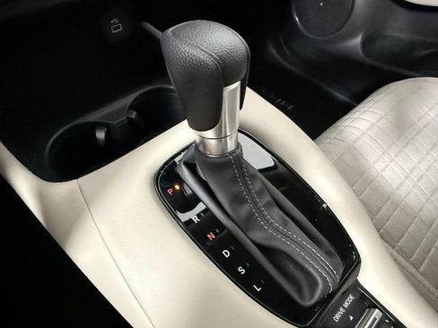 Used 2024 Honda HR-V LX image 24