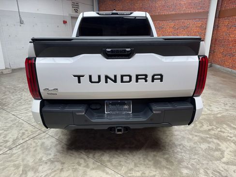 Used 2023 Toyota Tundra SR5 w/ SR5 Convenience Package AWD/4WD image 4