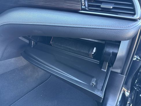 Used 2020 Toyota Camry LE w/ Carpet Mat Package image 23