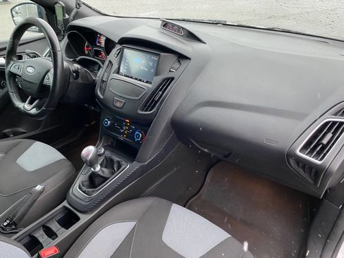 Used 2015 Ford Focus ST image 18