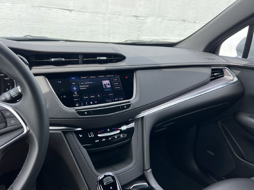 New 2026 Cadillac XT5 Luxury AWD/4WD image 32