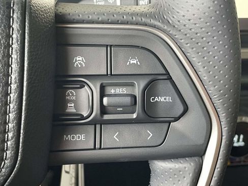 New 2026 Toyota 4Runner Limited image 32