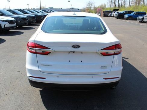 Used 2020 Ford Fusion SEL FWD image 4