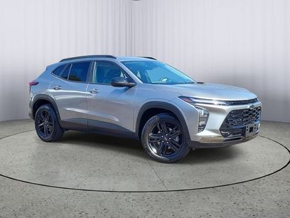 Used 2025 Chevrolet Trax ACTIV w/ Sunroof Package