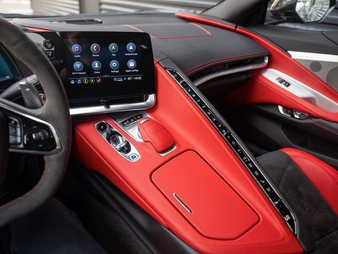 Used 2022 Chevrolet Corvette Stingray Preferred Cpe w/ 2LT RWD image 13
