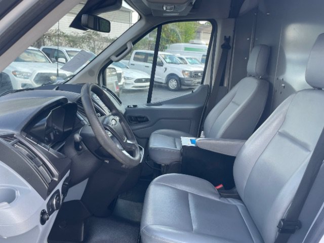 Used 2019 Ford Transit 250 130 Medium Roof w/ Exterior Upgrade Package RWD image 14