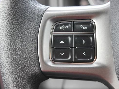 Used 2024 RAM 1500 Classic SLT AWD/4WD image 11