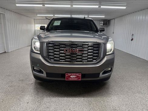 Used 2019 GMC Yukon XL Denali w/ Open Road Package AWD/4WD image 2