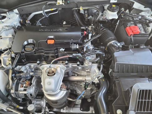 Used 2024 Honda HR-V EX-L image 30
