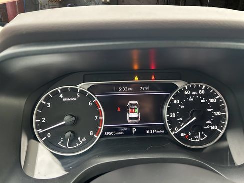 Used 2023 Nissan Rogue S AWD/4WD image 21