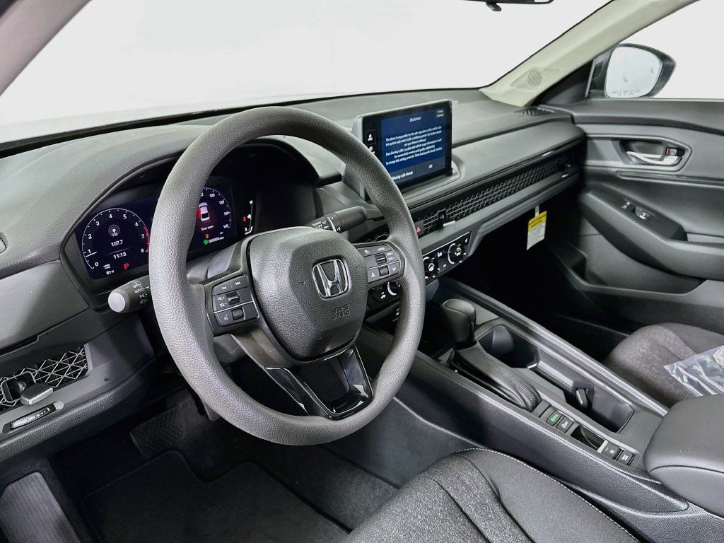 Used 2026 Honda Accord SE image 10