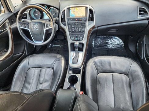 Used 2012 Buick Verano Leather image 10