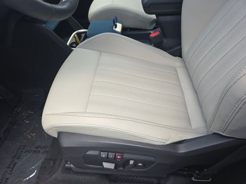 Used 2025 MINI Cooper Countryman S w/ Comfort Package Max image 18