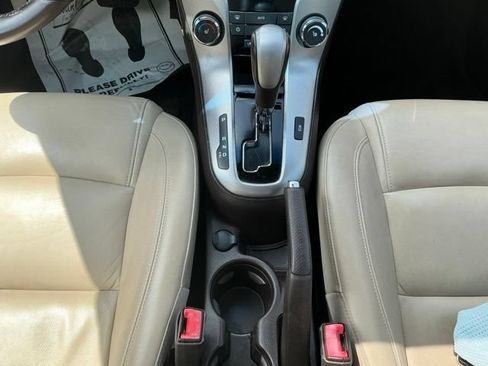 Used 2014 Chevrolet Cruze LTZ w/ RS Package FWD image 25