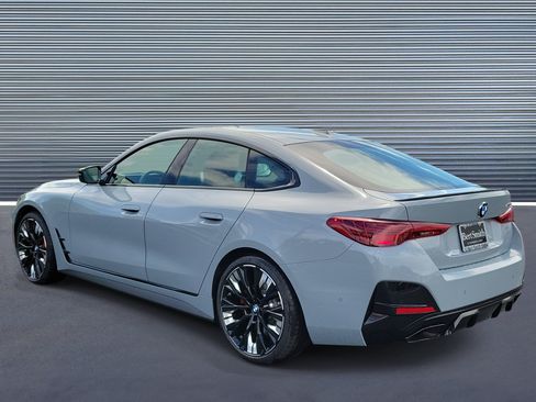 New 2026 BMW M440i w/ Premium Package RWD image 4