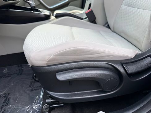 Used 2021 Kia Soul LX FWD image 12