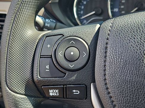 Used 2016 Toyota Corolla LE w/ Body Protection Package #1 FWD image 21