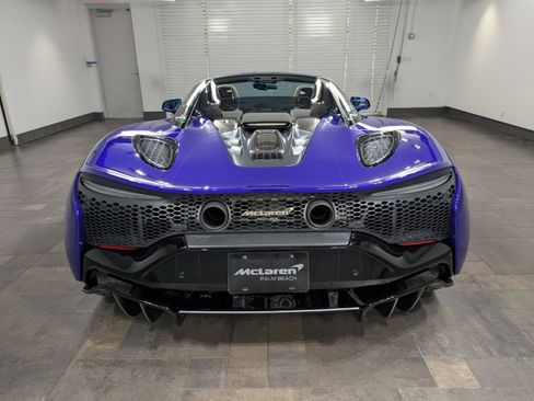 Used 2025 McLaren Artura Spider image 5
