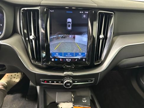 Used 2023 Volvo XC60 B5 Core AWD/4WD image 21