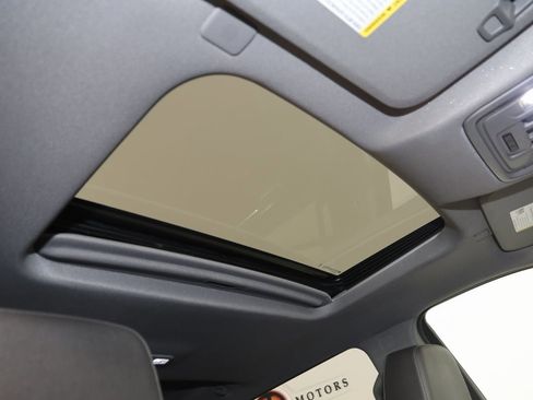 Used 2024 Chevrolet Silverado 2500 LT w/ Midnight Edition image 11