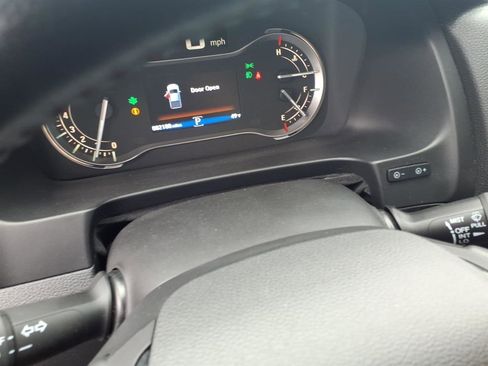 Used 2020 Honda Ridgeline Black Edition image 16