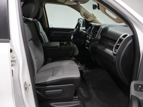 Used 2020 RAM 1500 Big Horn AWD/4WD image 22