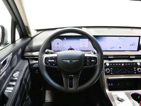 Used 2025 Genesis GV80 3.5T Prestige AWD/4WD image 14